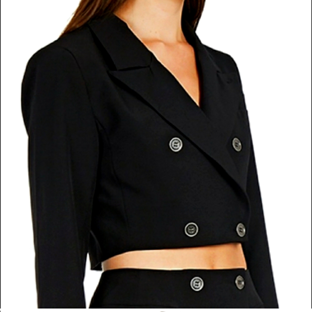 💕Cropped blazer